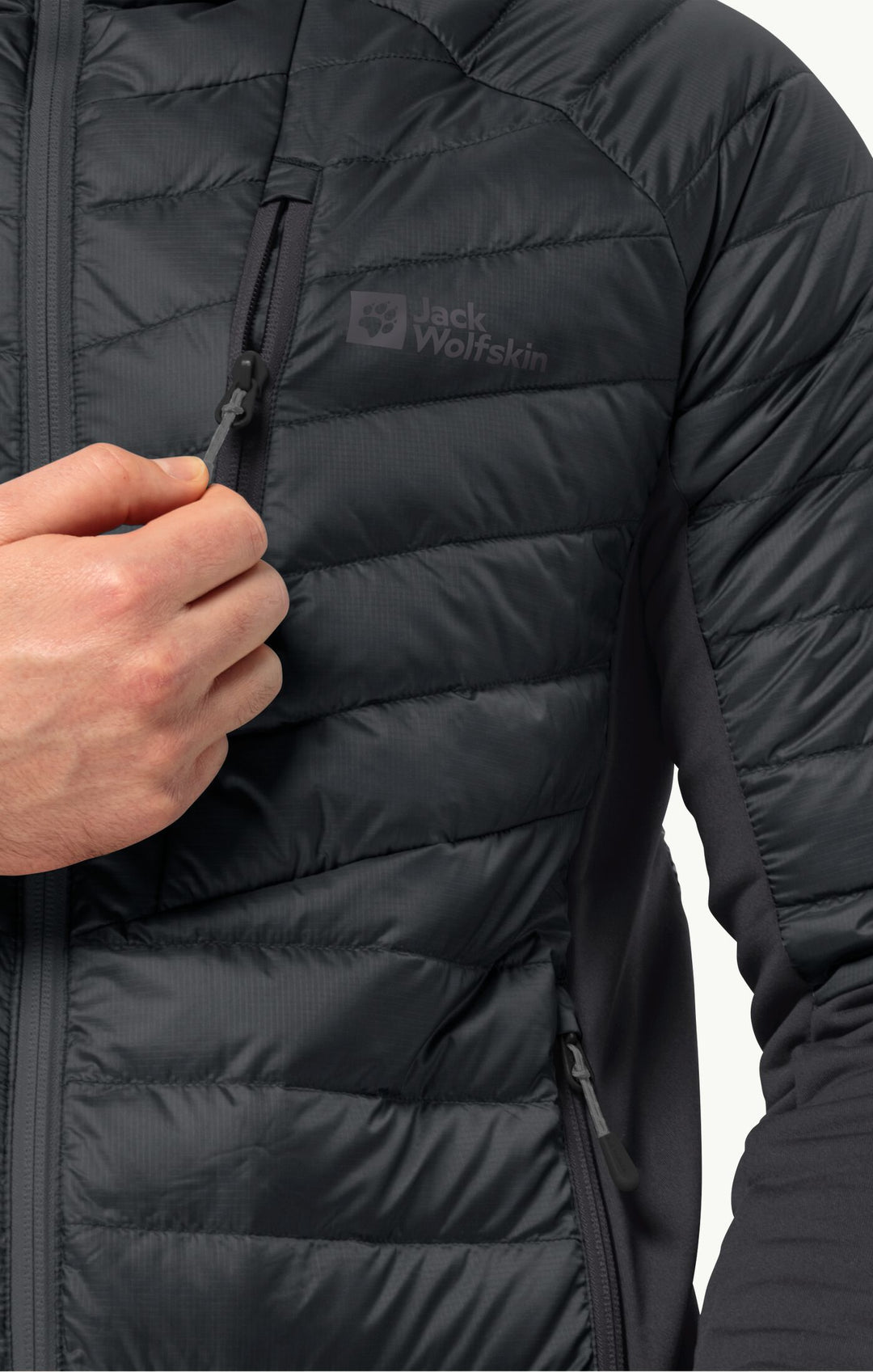 Jack Wolfskin Nebelhorn Down Hybrid M, Daunenjacke Herren, phantom